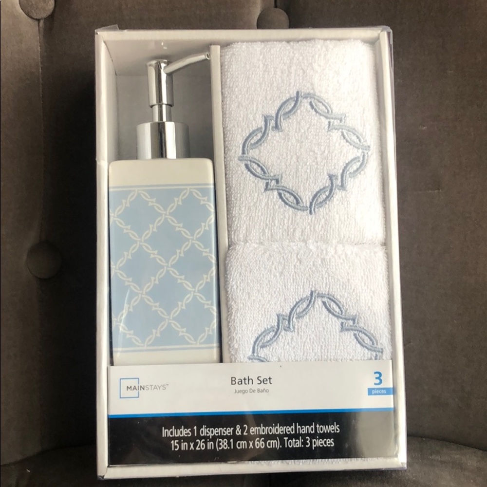 Bath set